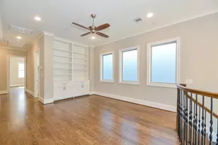 10207 Preston Crest Dr, Houston, TX 77042 - Photo 4