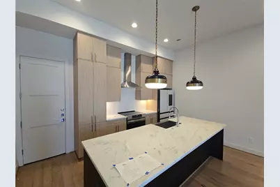 2414 Gray Street, Houston, TX 77003 - Photo 2