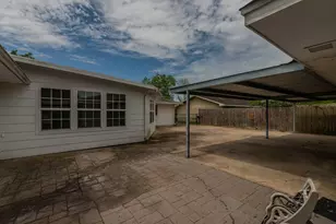 1700 N 30th St, Nederland, TX 77627 - Photo 30