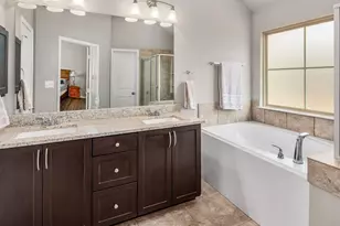 2025 Jester Trl, Bryan, TX 77807 - Photo 16