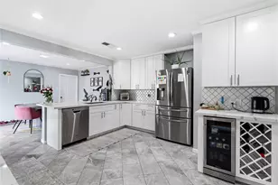 4002 Cheena Dr, Houston, TX 77025 - Photo 10
