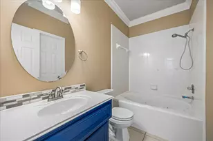 1624 W 25th St, Houston, TX 77008 - Photo 12