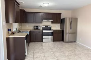 11906 Kewalo Basin Ln, Houston, TX 77034 - Photo 6