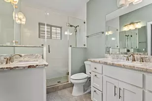 7036 W 43rd St, Houston, TX 77092 - Photo 20