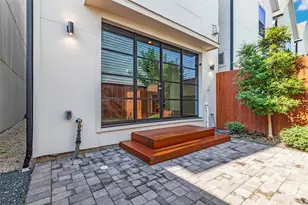 1906 W 25th St, Houston, TX 77008 - Photo 26