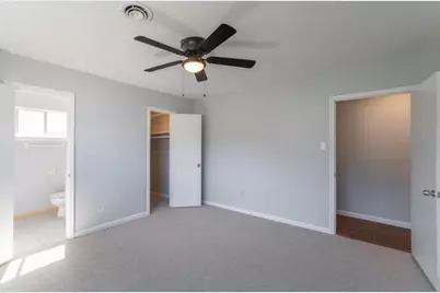 8503 Braes River Drive, Houston, TX 77074 - Photo 20