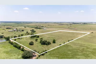 1282 Cr 329, Yoakum, TX 77995 - Photo 4
