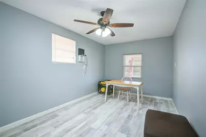 905 Bank Drive, Galena Park, TX 77547 - Photo 12
