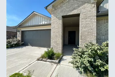 8706 Marlow Drive, Texas City, TX 77591 - Photo 4