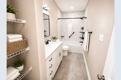 31723 Royal Woods Court, Conroe, TX 77385 - Photo 6