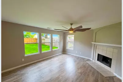 31723 Royal Woods Court, Conroe, TX 77385 - Photo 4