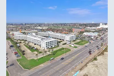 6102 Seawall Boulevard #393, Galveston, TX 77551 - Photo 12