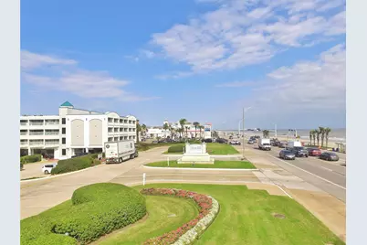 6102 Seawall Boulevard #393, Galveston, TX 77551 - Photo 10