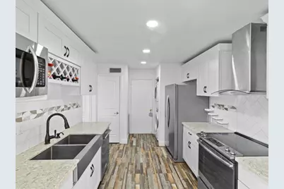 15932 Seahorse Drive #272, Houston, TX 77062 - Photo 10