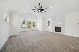 304 Enid St, Houston, TX 77009 - Photo 34