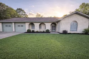 605 Clearspring Dr, Brenham, TX 77833 - Photo 22