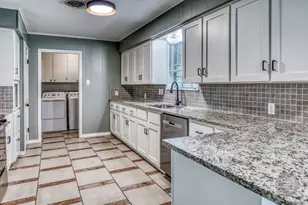 605 Clearspring Dr, Brenham, TX 77833 - Photo 8