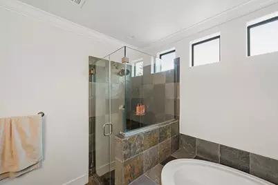 510 Lovett Boulevard #301, Houston, TX 77006 - Photo 18
