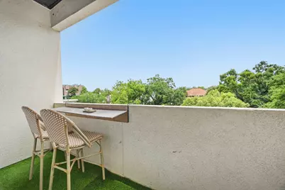 510 Lovett Boulevard #301, Houston, TX 77006 - Photo 10