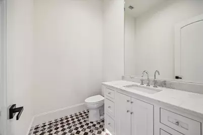 4623 Sunset Circle, Sugar Land, TX 77479 - Photo 20