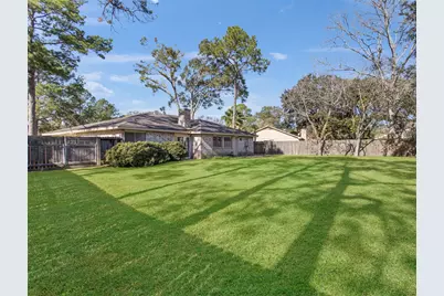 2819 W Birchdale Drive, Missouri City, TX 77489 - Photo 12