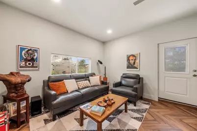 1913 Thonig Road, Houston, TX 77055 - Photo 8