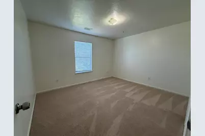 9323 Eaglewood Spring Drive, Houston, TX 77083 - Photo 12