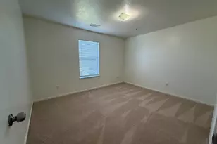 9323 Eaglewood Spring Dr, Houston, TX 77083 - Photo 12