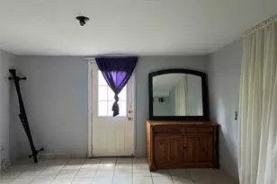 2836 Cochran St, Houston, TX 77009 - Photo 8