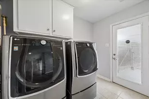 427 Biscayne Blvd, El Lago, TX 77586 - Photo 24