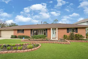 2515 Baycrest Dr, Houston, TX 77058 - Photo 1