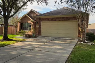 20743 Oakhurst Meadows Dr, Porter, TX 77365 - Photo 2