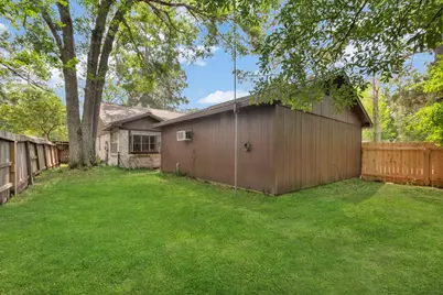 3747 Clear Falls Drive, Kingwood, TX 77339 - Photo 16