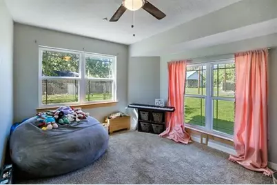 545 Elm Street, Sour Lake, TX 77659 - Photo 6