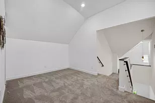 13326 Lake Chesdin Rd, Houston, TX 77044 - Photo 18