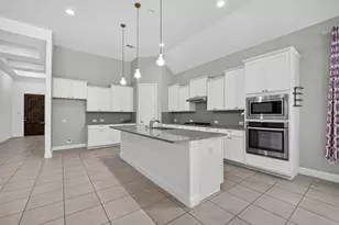 13326 Lake Chesdin Rd, Houston, TX 77044 - Photo 8