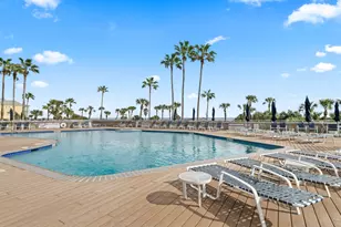 1401 E Beach Dr, Galveston, TX 77550 - Photo 2
