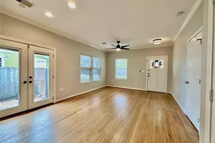 112 Munford St, Houston, TX 77008 - Photo 12