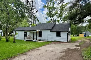 13298 County Rd 190, Alvin, TX 77511 - Photo 2