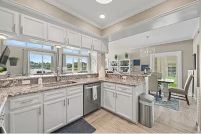 65 April Point Drive S, Montgomery, TX 77356 - Photo 8