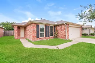 5119 Panay Park Dr, Houston, TX 77048 - Photo 2