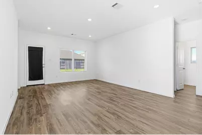 9527 Twilight Briar Lane, Baytown, TX 77521 - Photo 18