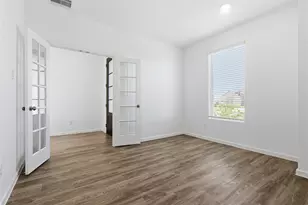 9527 Twilight Briar Ln, Baytown, TX 77521 - Photo 6