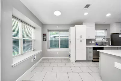 10203 Hollow Canyon Dr Drive, Sugar Land, TX 77498 - Photo 10