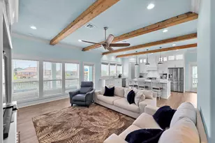 1295 Lagoon Dr, Crystal Beach, TX 77650 - Photo 18