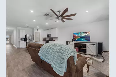 634 Thunder Cloud Drive, Baytown, TX 77523 - Photo 12