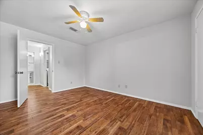 9700 Leawood Blvd Unit 702, Houston, TX 77099 - Photo 18