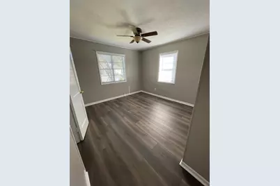 10314 Chadwick Street, Houston, TX 77029 - Photo 8