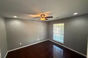 7202 Deep Forest Dr, Houston, TX 77088 - Photo 4