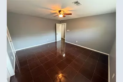 7202 Deep Forest Drive, Houston, TX 77088 - Photo 18